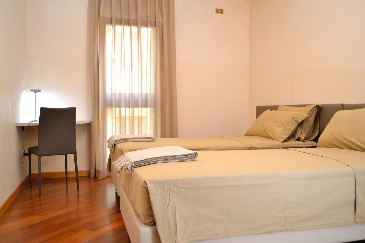 Portico Oscuro Deluxe Apartment - Centro Citta Treviso Eksteriør billede