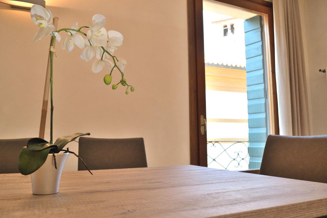 Portico Oscuro Deluxe Apartment - Centro Citta Treviso Eksteriør billede