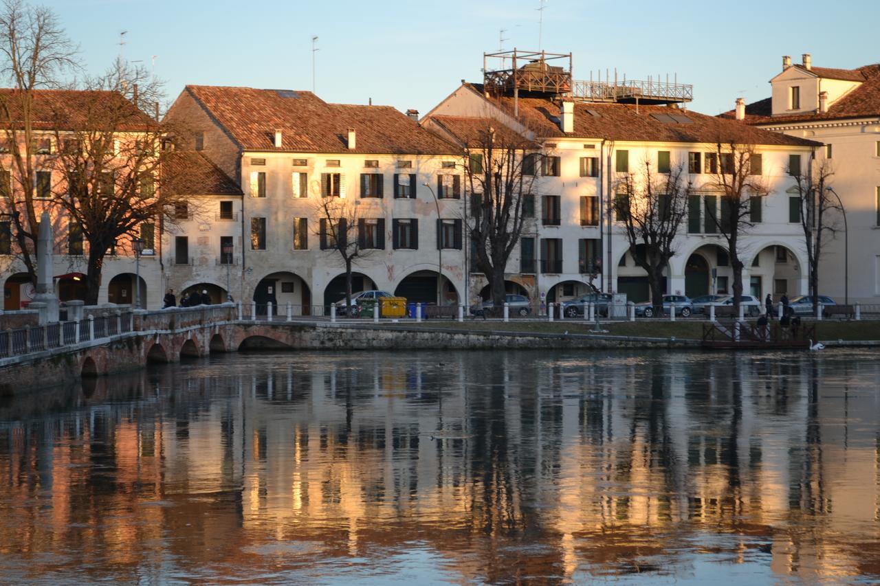 Portico Oscuro Deluxe Apartment - Centro Citta Treviso Eksteriør billede