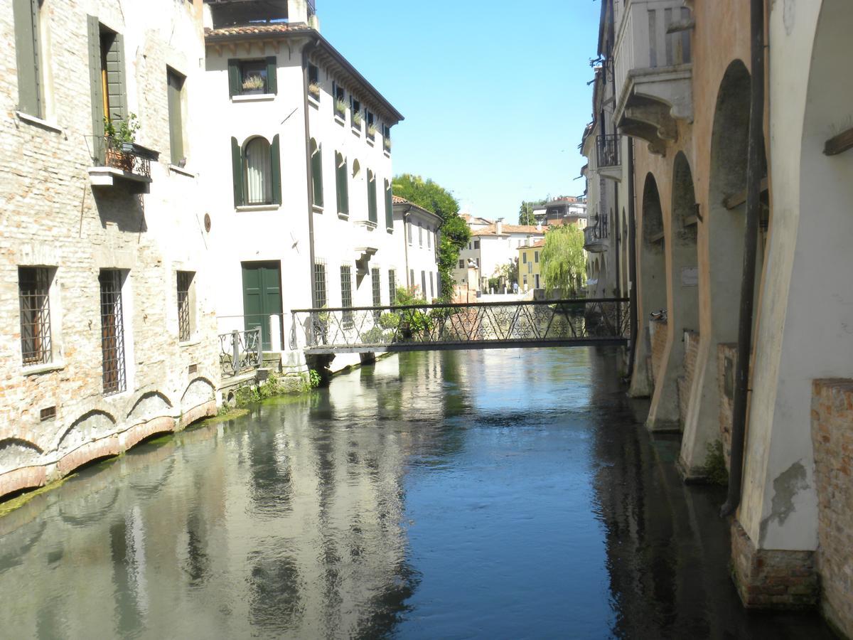Portico Oscuro Deluxe Apartment - Centro Citta Treviso Eksteriør billede