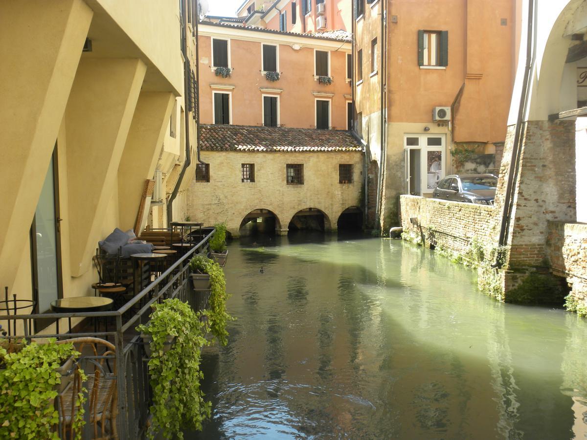 Portico Oscuro Deluxe Apartment - Centro Citta Treviso Eksteriør billede