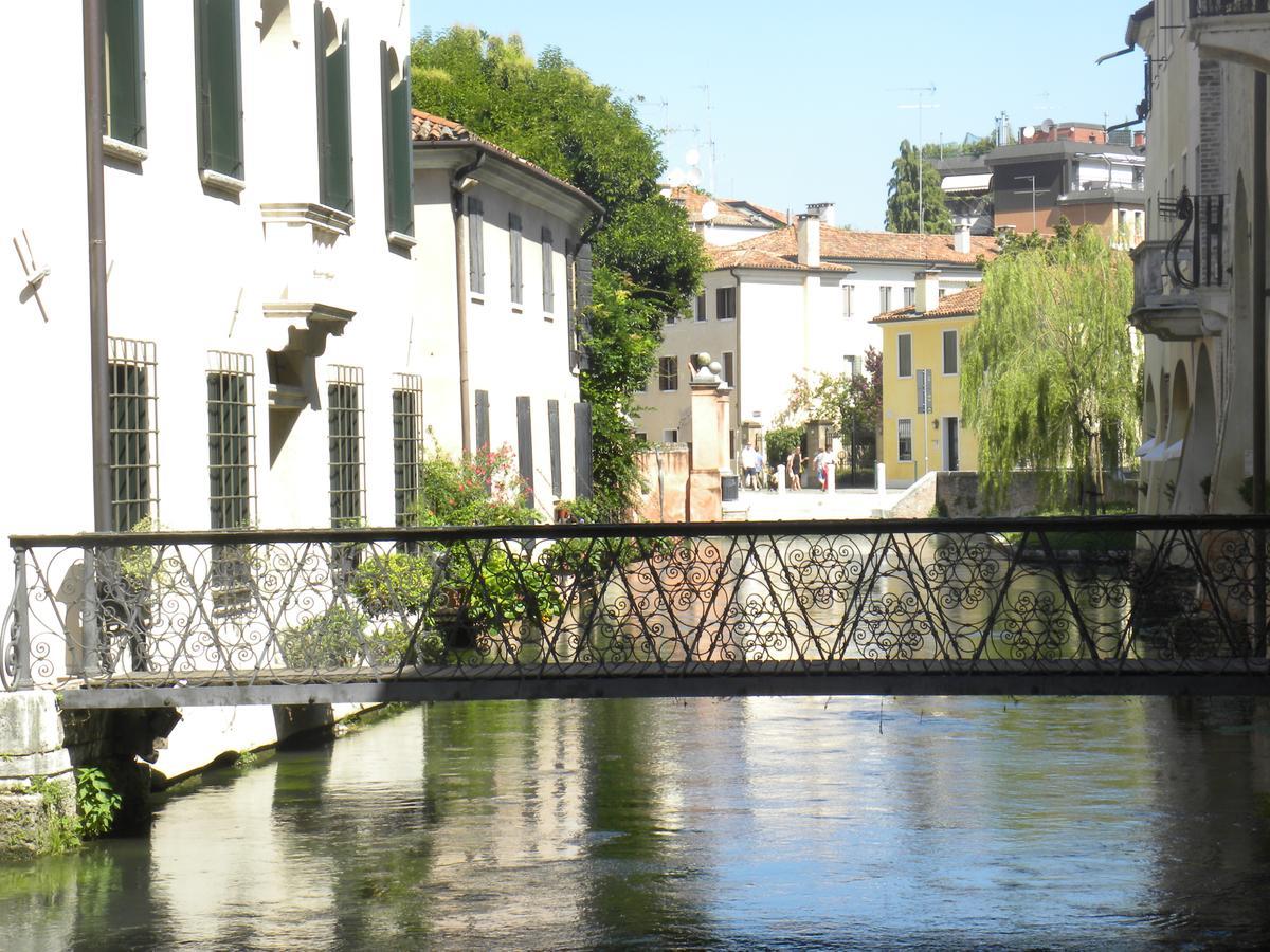 Portico Oscuro Deluxe Apartment - Centro Citta Treviso Eksteriør billede